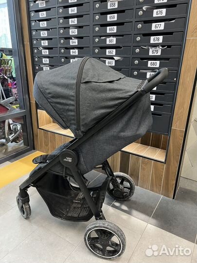Прогулочная коляска britax romer