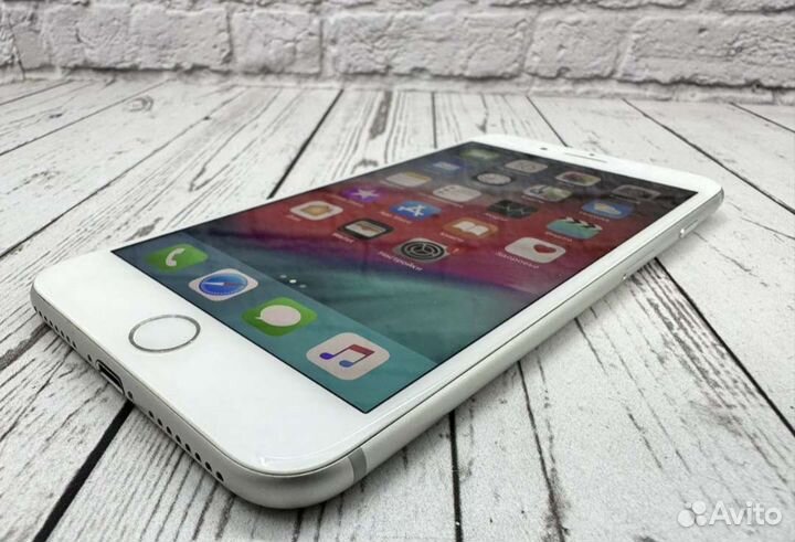 iPhone 7 Plus, 32 ГБ