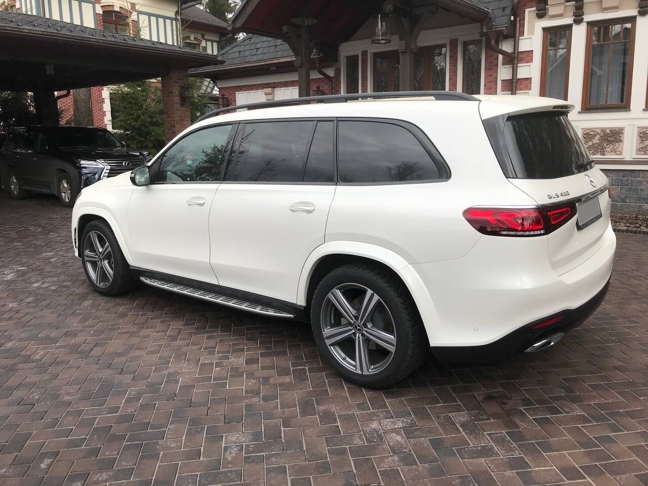 Mercedes-Benz GLS-класс: фото из отзыва
