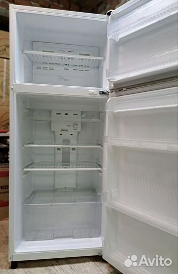 Холодильник daewoo 180/66/60см. No frost