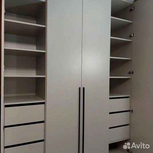 Шкаф 