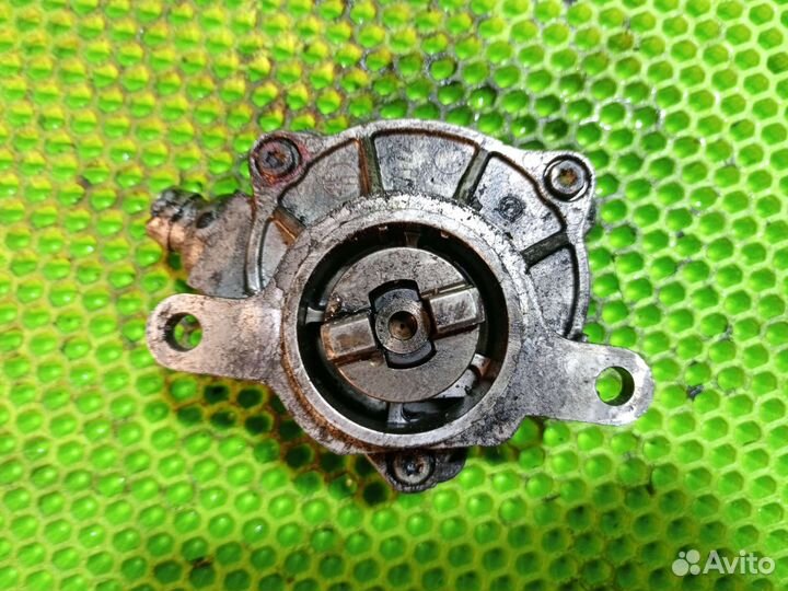 Насос вакуумный Renault Espace