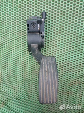 Педаль газа LADA Granta