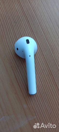 Беспроводной наушник левый Airpods2