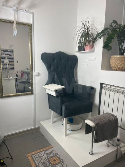 Аренда рабочего места маникюр педикюр, с клиентско