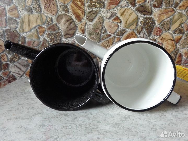 Эмалированные чайник,кофейник,заварочник,1,5л и 1л