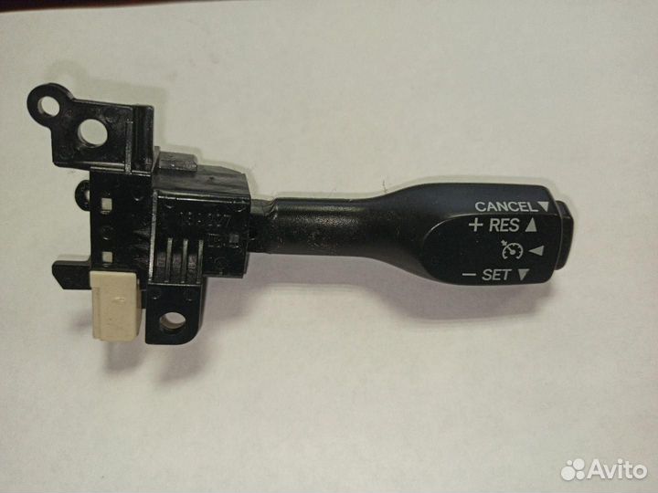 Переключатель круиз-контроля Toyota Corolla 18A227