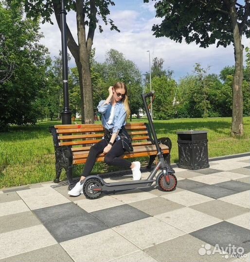 Электросамокат Aovo M365 PRO