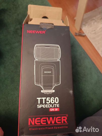 Вспышка камеры Neewer speedlite TT560 GN38