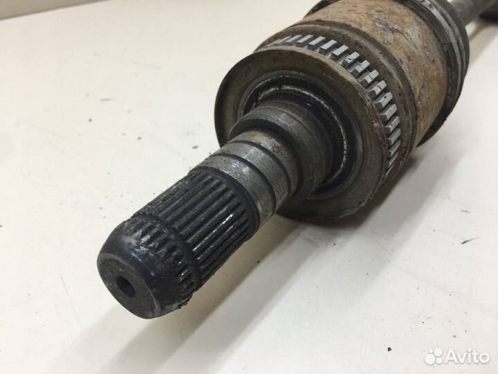 Привод задний правый Infiniti M / Q70 Y51 2010