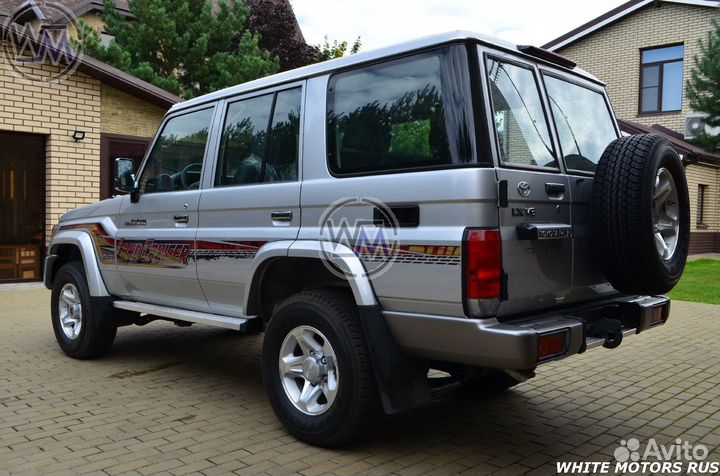 Toyota Land Cruiser 4 МТ, 2023, 30 км