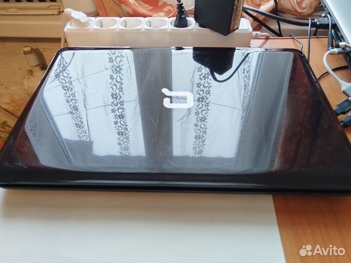 Ноутбук HP Compaq Presario CQ58