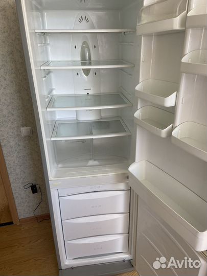Холодильник бу lg