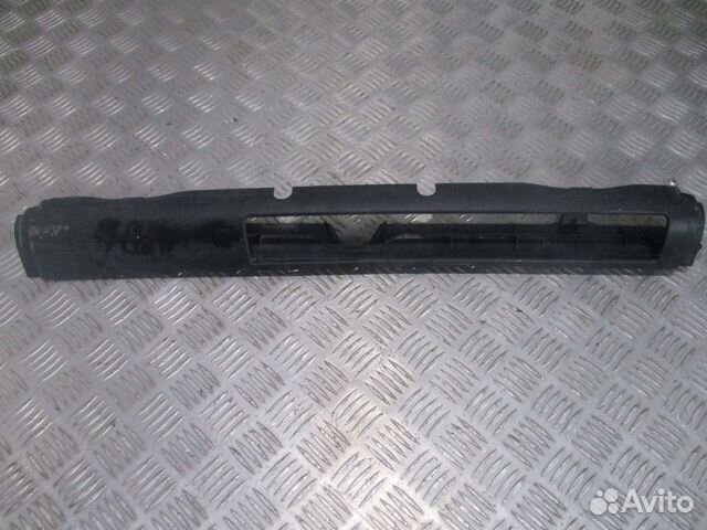 Накладка под лобовое стекло Scania 1451774