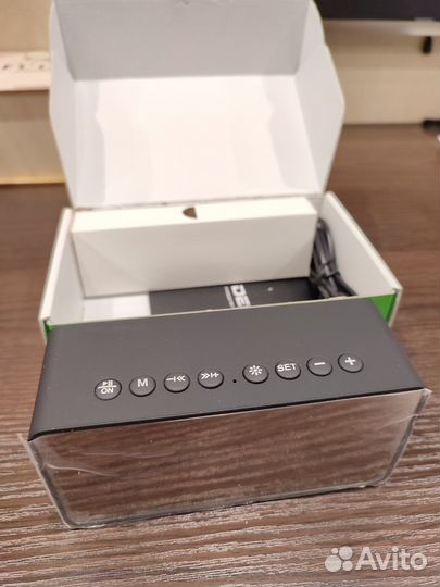 Радиобудильник dexp