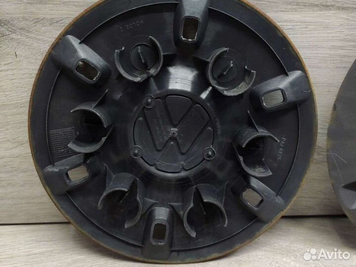 Колпак колесный Volkswagen Crafter