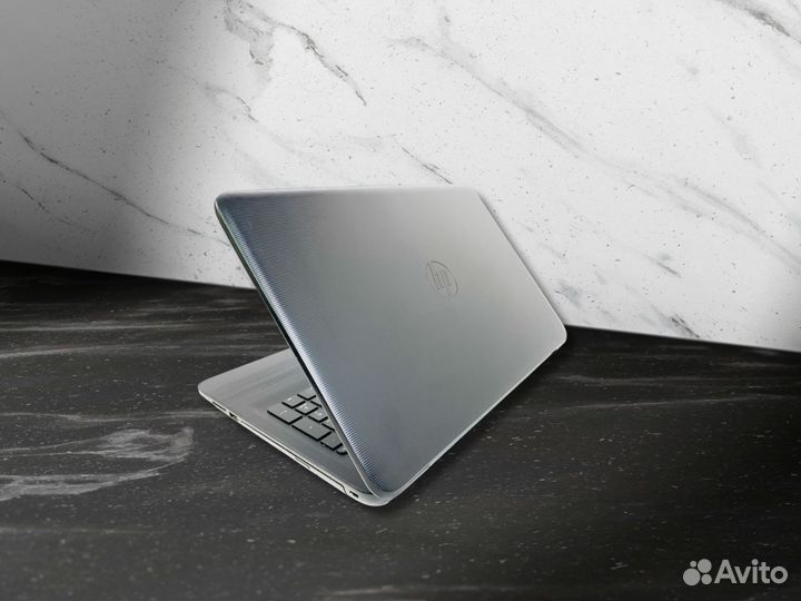 Ноутбук HP AMD A8/R5-M430/8Gb