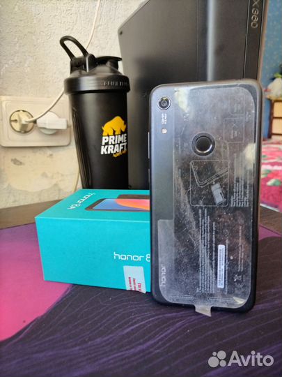 HONOR 8A, 2/32 ГБ