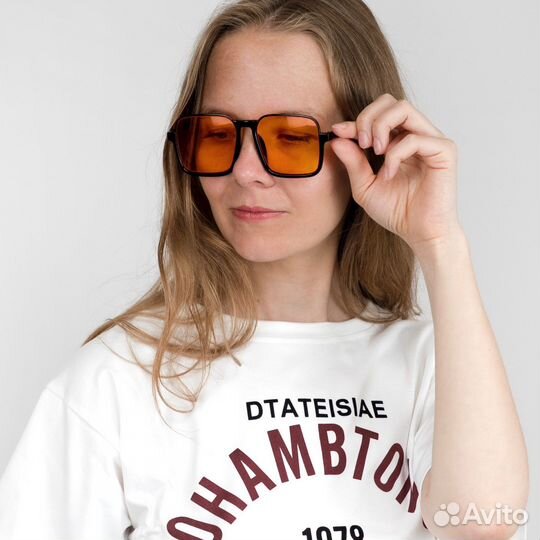 Солнцезащитные очки, новые