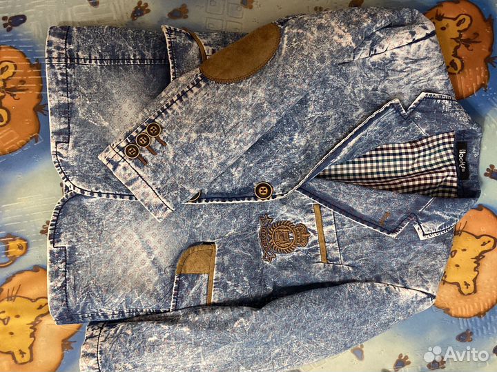 Пиджак на мальчика 116