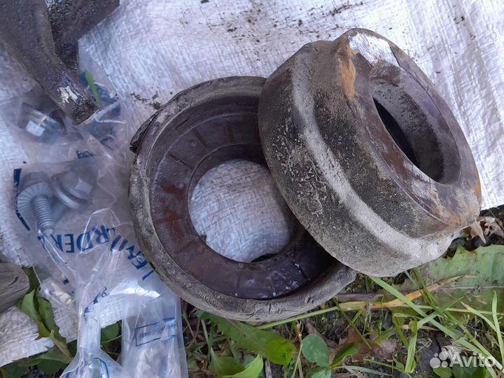 Задние стойки в сборе hyundai elantra hd