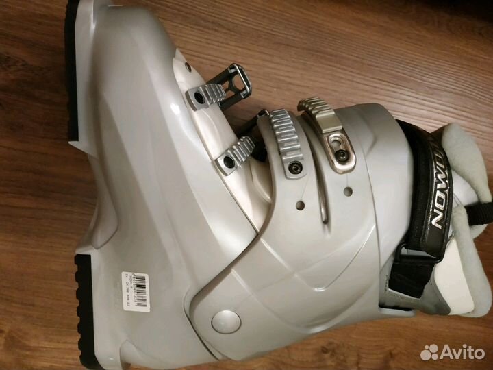 Горнолыжные ботинки Salomon irony 4 Новые р.24