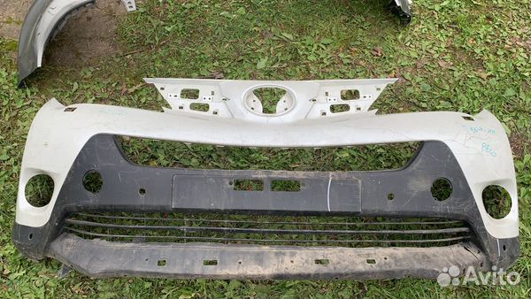 Передний бампер Тойота Рав 4 Б/У Оригинал 2015 г