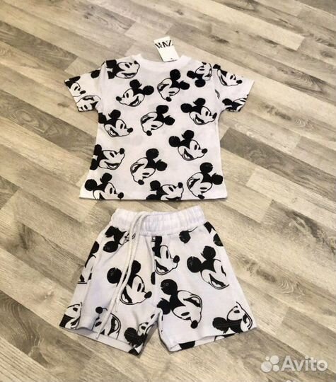 Костюм zara новый