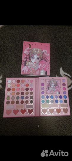 Косметика для девочек новая