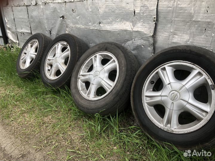 Колеса летние r14