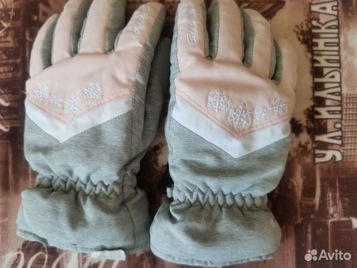 Перчатки для девочки ZienerВ хорошем состоянии