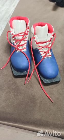 Лыжные ботинки 36 размер