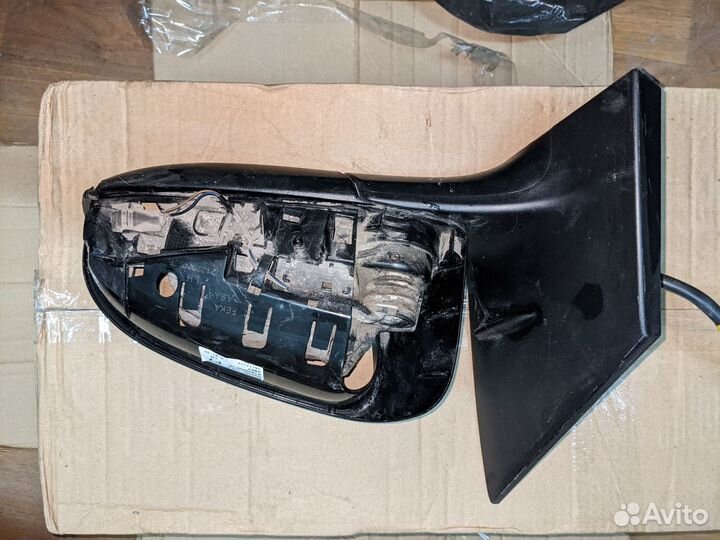 Зеркало Левое электрическое Toyota Corolla E18