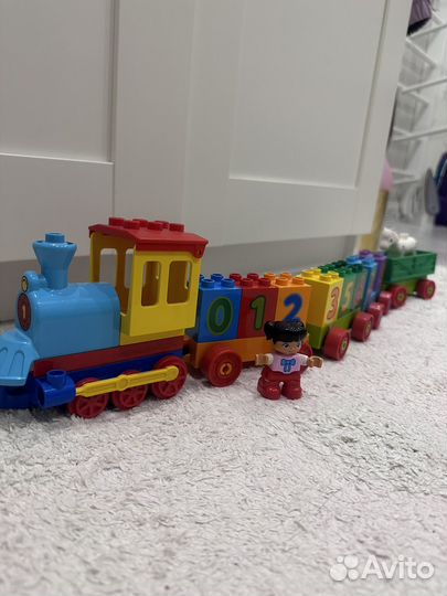 Lego duplo поезд