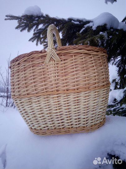 Корзина плетеная с крышками