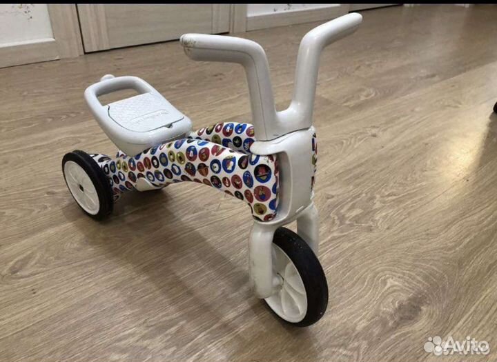 Беговел chillafish bunzi