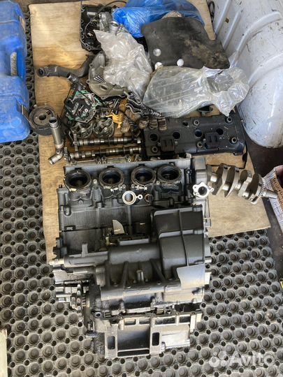 Двигатель мотоцикла Yamaha R1 N519E