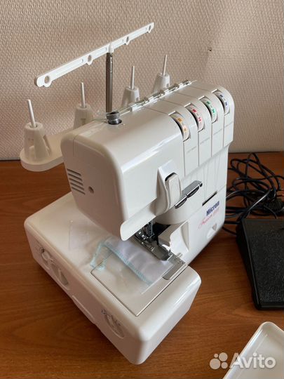 Новыйоверлок для швейной машины Micron Fusion 111