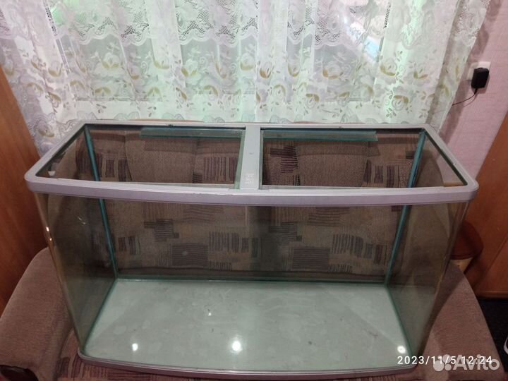 Аквариум 120х74х47 см, помещается 350 л воды