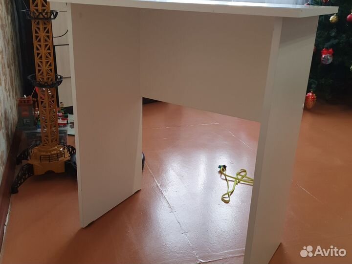 Офисная мебель бу стол