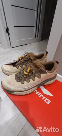 Кроссовки Lining 42-размер