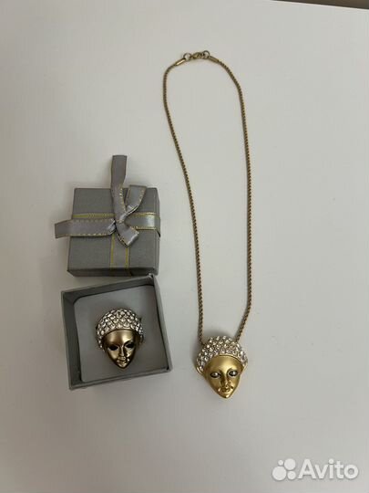 Набор бижутерии (подвеска + кольцо)