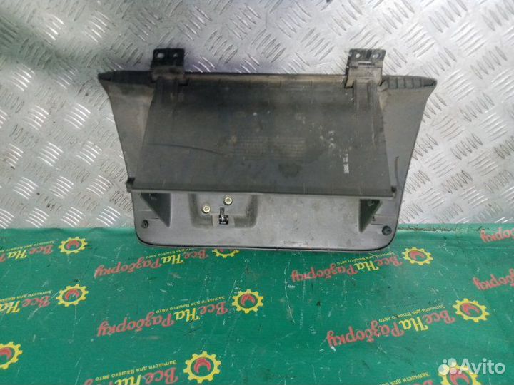 Бардачок Kia Spectra седан 1.6 2007