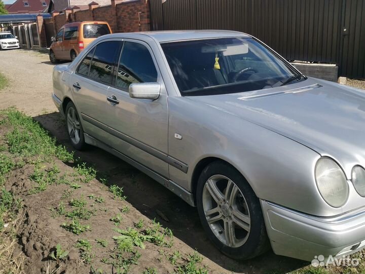 Mercedes-Benz E-класс 2.3 AT, 1997, 530 000 км