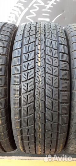 Dunlop Winter Maxx SJ8 265/65 R17