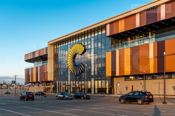 ТЦ «Саларис», трговая площадь, 10 м²