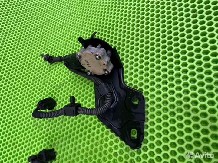 Датчик положения кузова Lexus Gx470 120 2UZ-FE