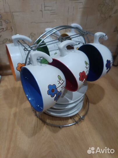 Сервиз чайный на 6 персон на металлической подстав