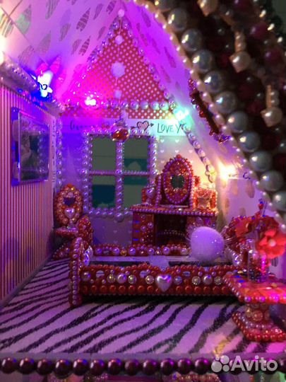 Кукольный домик