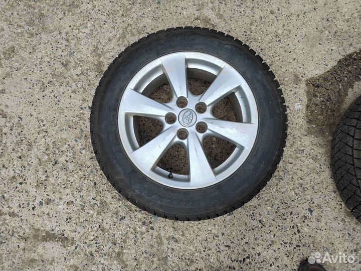 Колеса зимние bridgestone 215/60R17